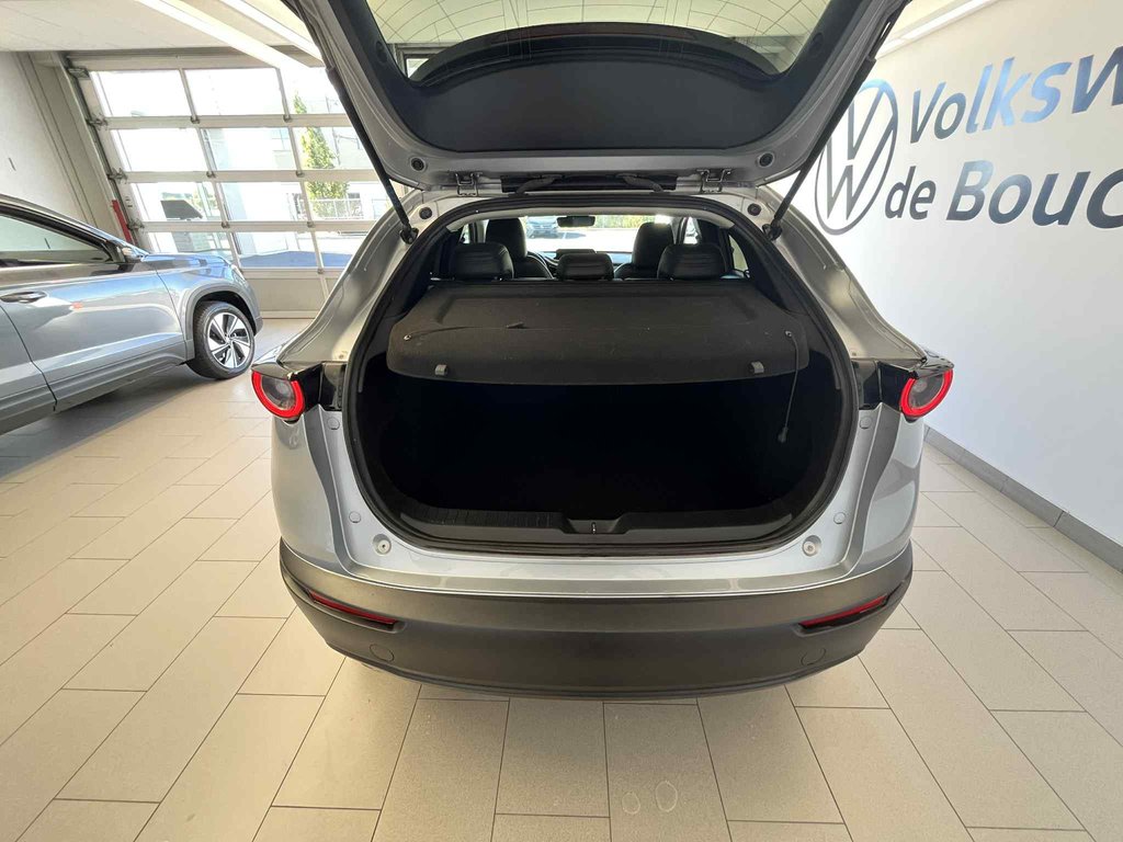 2022 Mazda CX-30 GS in Boucherville, Quebec - 10 - w1024h768px