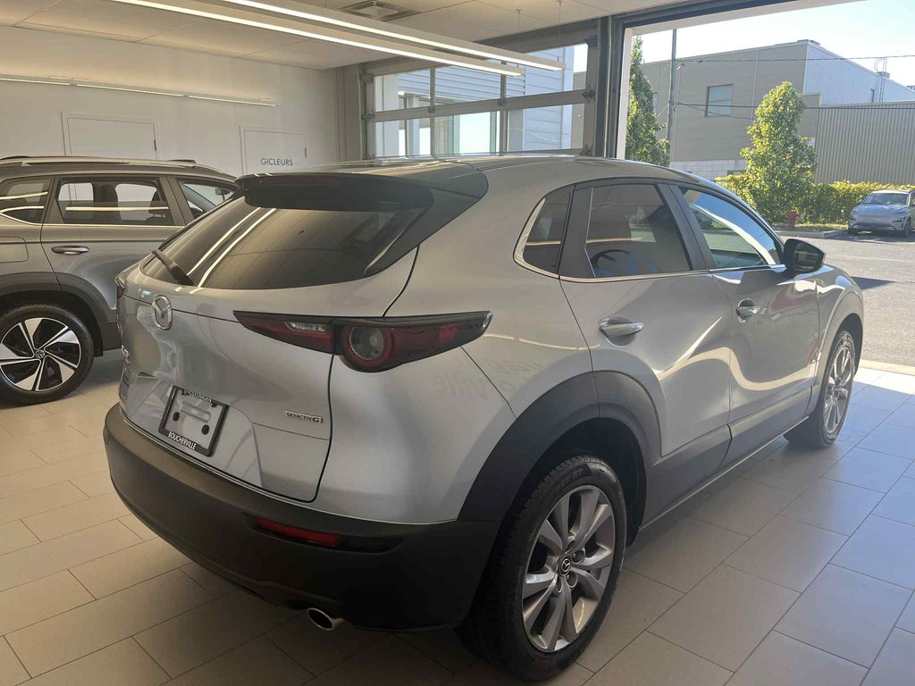 2022 Mazda CX-30 GS in Boucherville, Quebec - 9 - w1024h768px