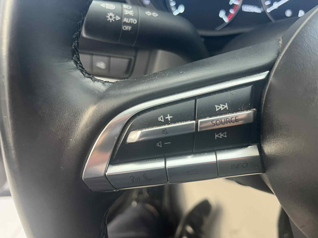 2022 Mazda CX-30 GS in Boucherville, Quebec - 18 - w1024h768px