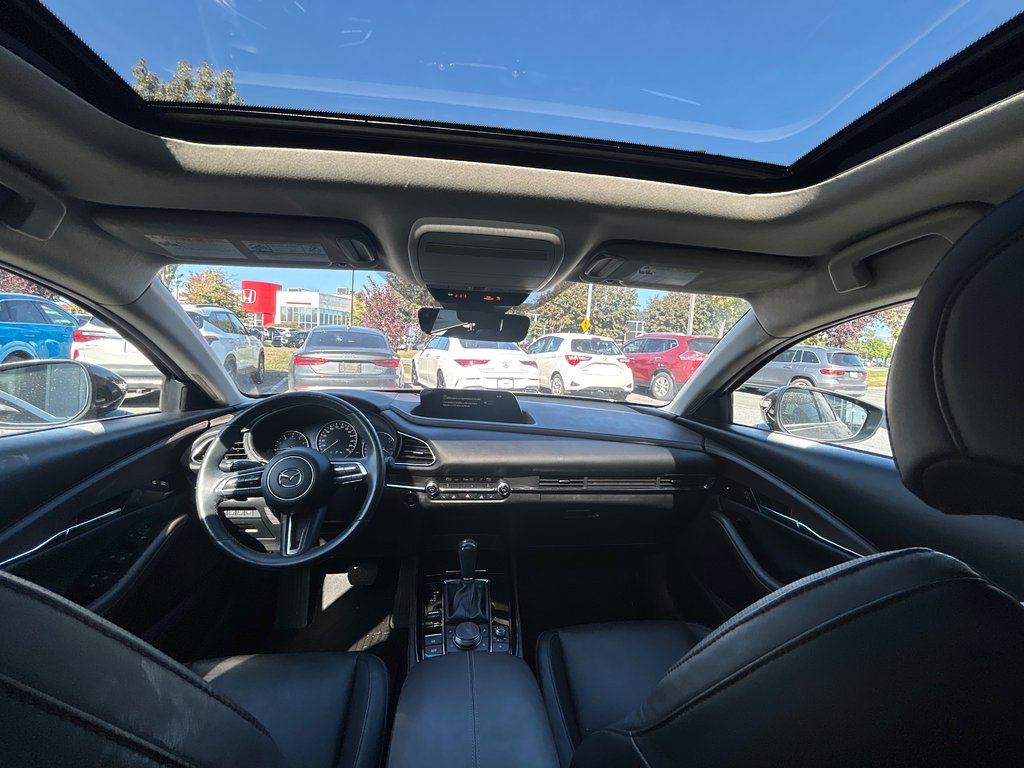 2023 Mazda CX-30 GT w/Turbo 1 PROPRIO CUIR TOIT in Boucherville, Quebec - 12 - w1024h768px