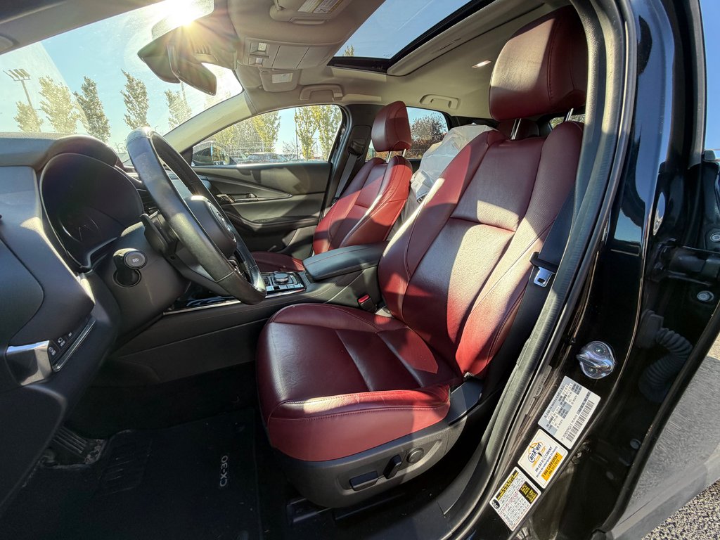Mazda CX-30 GT, BAS KM, CUIR, TOIT, NAV 2023 à Boucherville, Québec - 8 - w1024h768px
