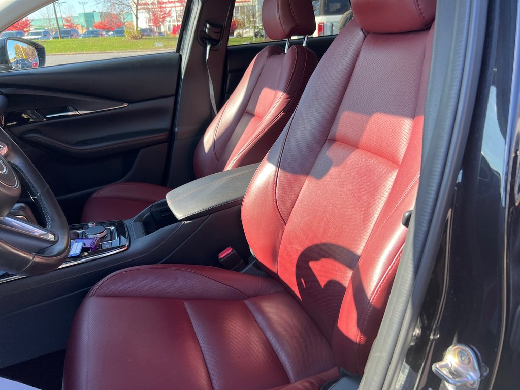 Mazda CX-30 GT, BAS KM, CUIR ROUGE, TOIT, NAV 2023 à Boucherville, Québec - 5 - w1024h768px