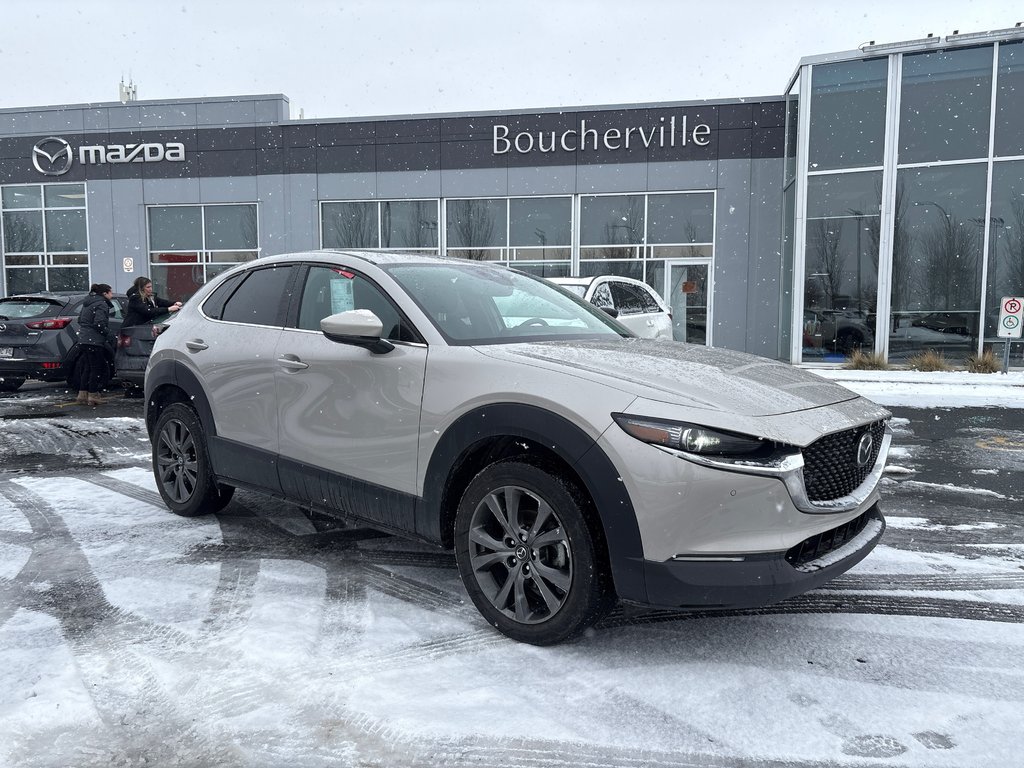 Mazda CX-30 GT AWD CUIR TOIT BALANCE GARANTIE JAMAIS ACCIDENTÉ 2023 à Boucherville, Québec - 1 - w1024h768px