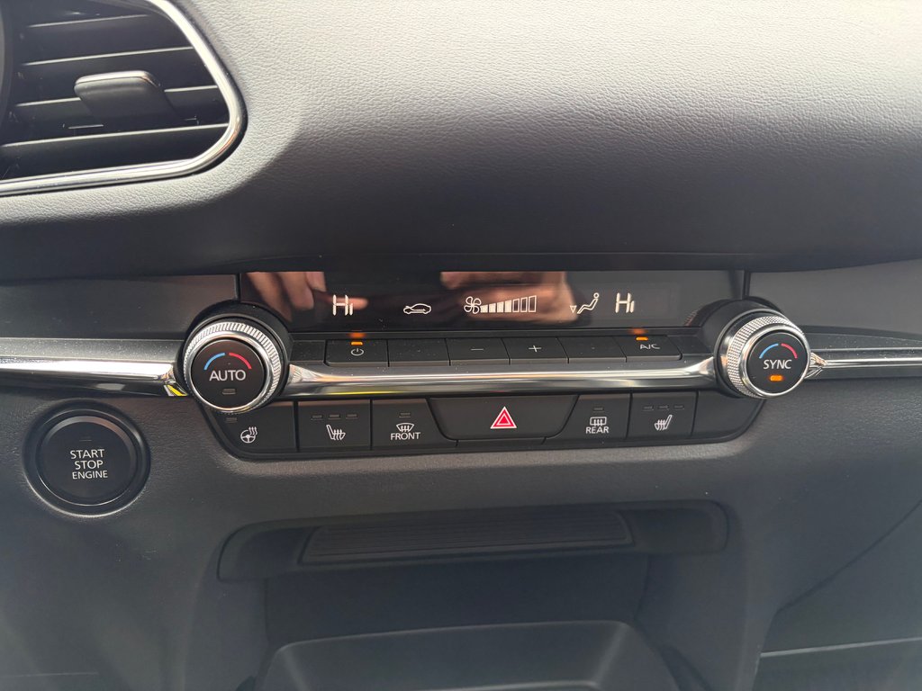 2023 Mazda CX-30 GS-GROUPE LUXE AWD -TRÈS BAS KM-1 PROPRIO- in Boucherville, Quebec - 21 - w1024h768px