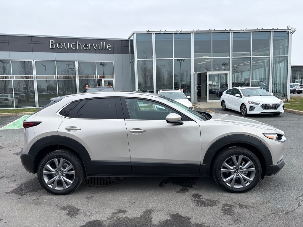 2023 Mazda CX-30 GS-GROUPE LUXE AWD -TRÈS BAS KM-1 PROPRIO- in Boucherville, Quebec - 12 - w1024h768px