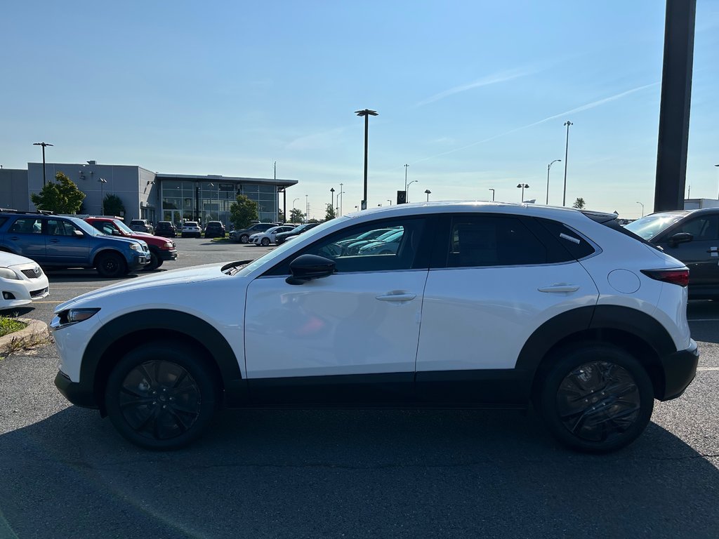 2025 Mazda CX-30 GT in Boucherville, Quebec - 3 - w1024h768px