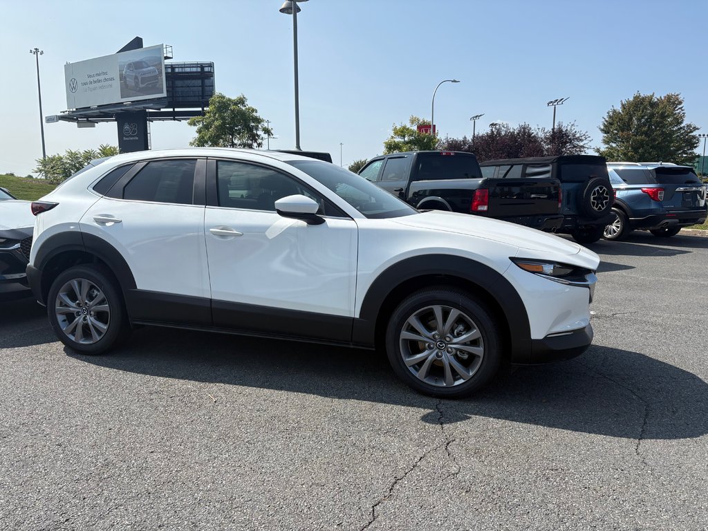 2025 Mazda CX-30 GS in Boucherville, Quebec - 3 - w1024h768px