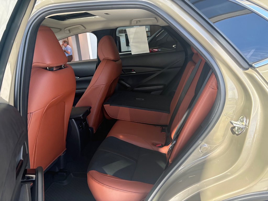 2025 Mazda CX-30 Suna in Boucherville, Quebec - 5 - w1024h768px