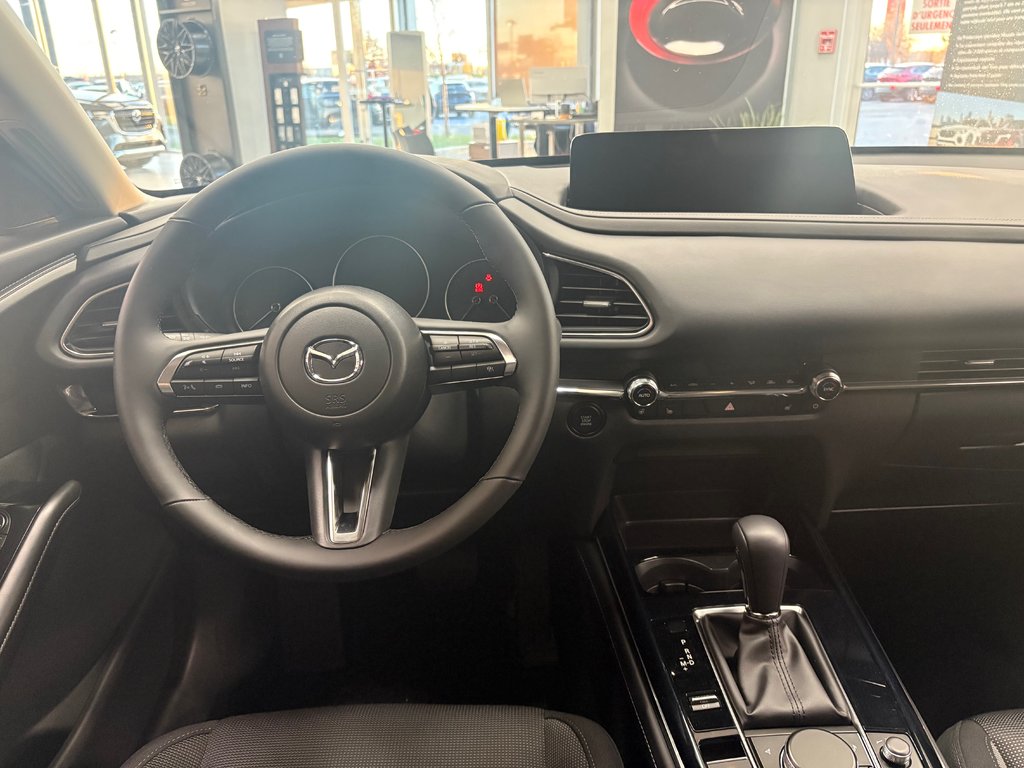 Mazda CX-30 GS 2025 à Boucherville, Québec - 4 - w1024h768px