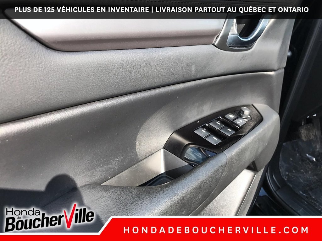 2018 Mazda CX-5 GS AWD in Terrebonne, Quebec - 18 - w1024h768px