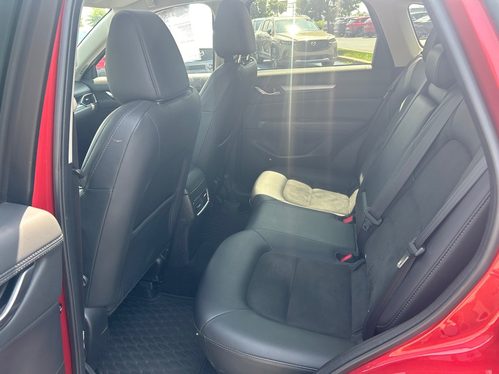 2019 Mazda CX-5 GS,AWD, TOIT, BAS KM in Boucherville, Quebec - 15 - w1024h768px