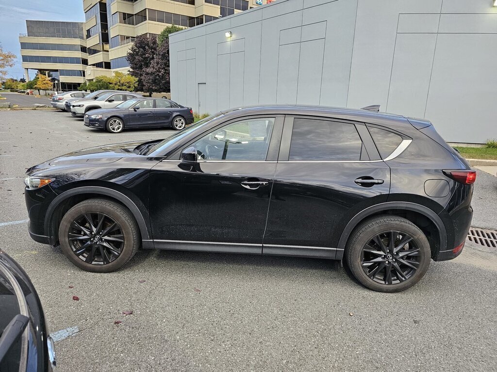 Mazda CX-5 AWD / KURO / CUIR ROUGE 2021 à Boucherville, Québec - 3 - w1024h768px