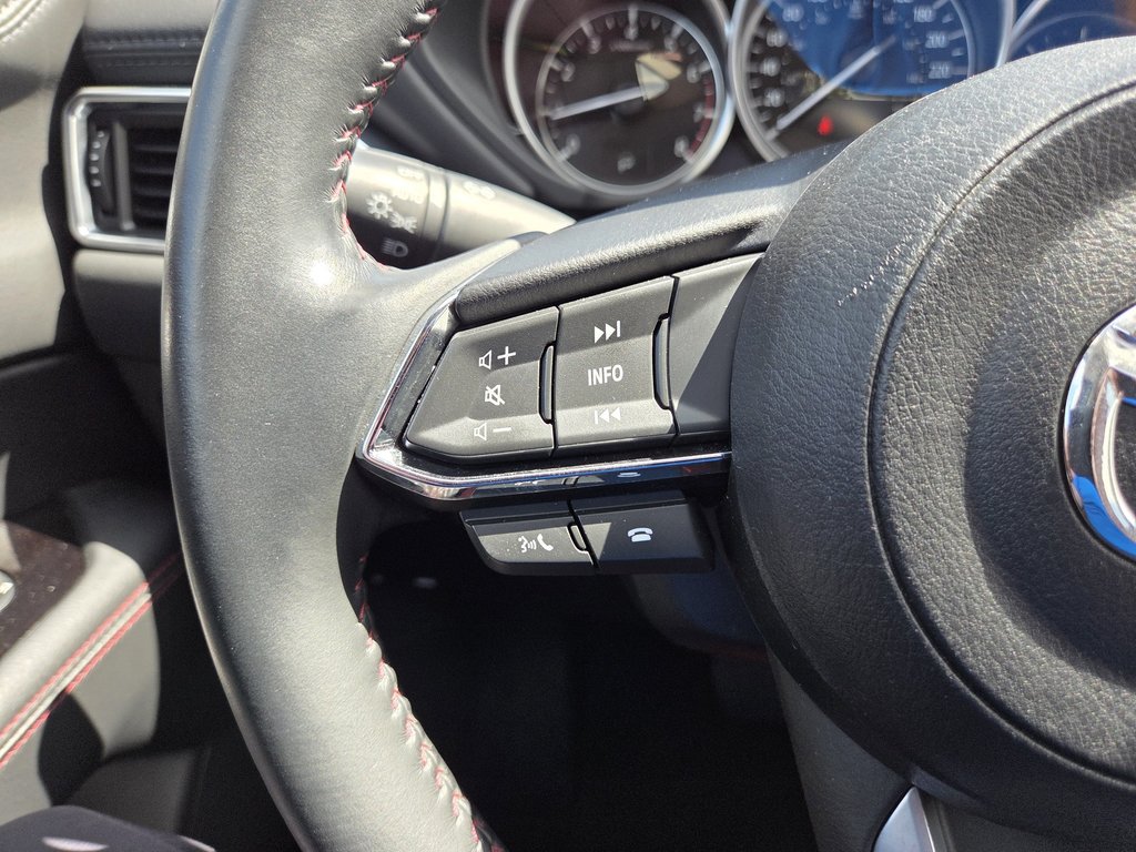 2021 Mazda CX-5 KURO AWD, CUIR, TOIT, CARPLAY in Boucherville, Quebec - 23 - w1024h768px