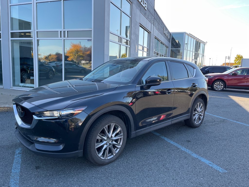 2021 Mazda CX-5 2021.5   TOIT,  BAS KM, AWD in Boucherville, Quebec - 1 - w1024h768px