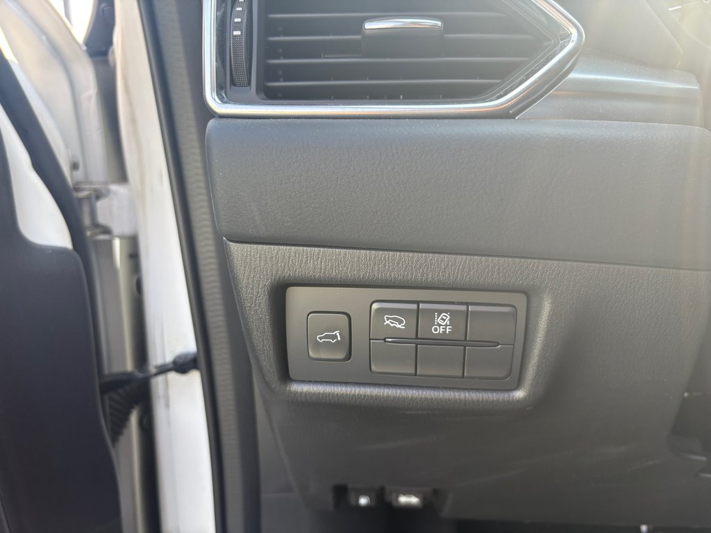 2022 Mazda CX-5 GS GROUPE CONFORT AWD TOIT-OUVRANT in Boucherville, Quebec - 12 - w1024h768px