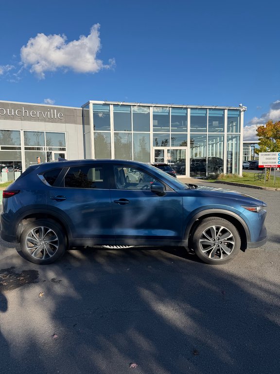 Mazda CX-5 GS-L, GARANTIE, UN PROPRIÉTAIRE, AUCUN ACCIDENT 2022 à Boucherville, Québec - 14 - w1024h768px