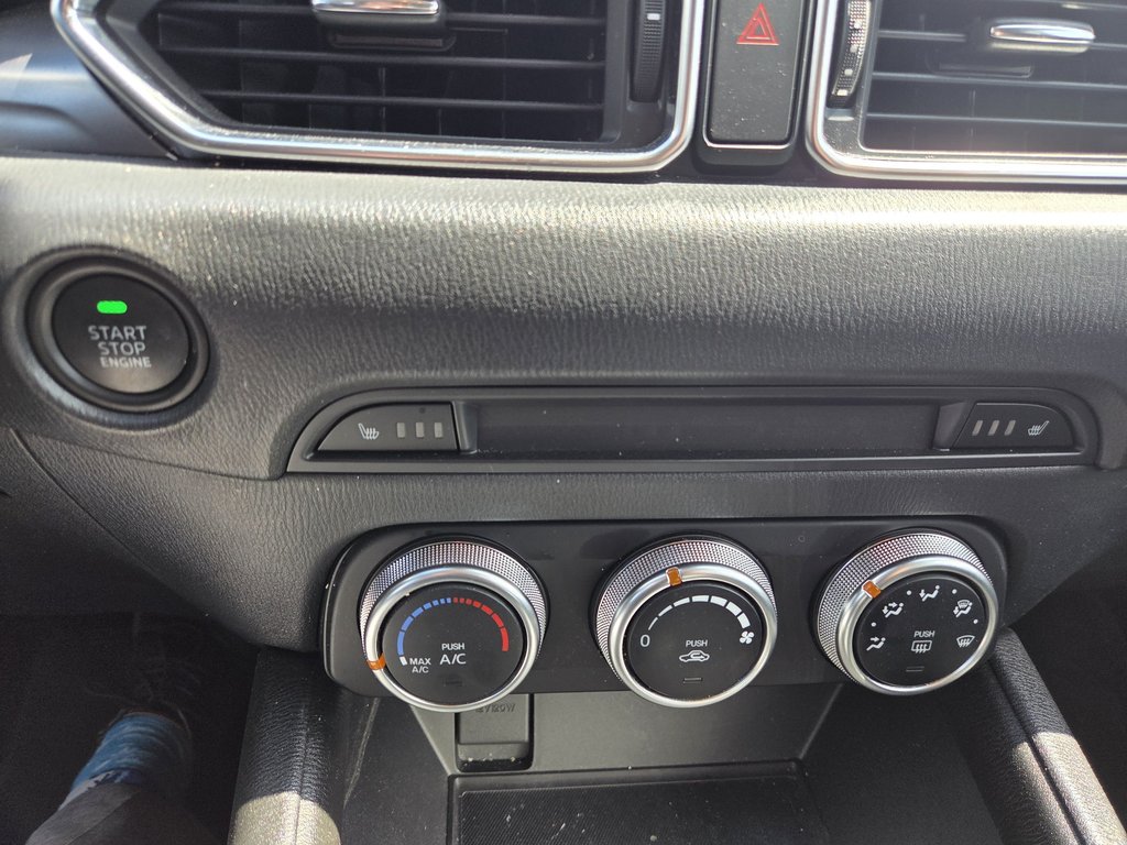 Mazda CX-5 GX 2023 à Boucherville, Québec - 14 - w1024h768px