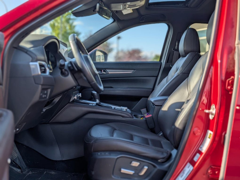 Mazda CX-5 Signature, NAV, BOSE, GARANTIE 2023 à Boucherville, Québec - 9 - w1024h768px