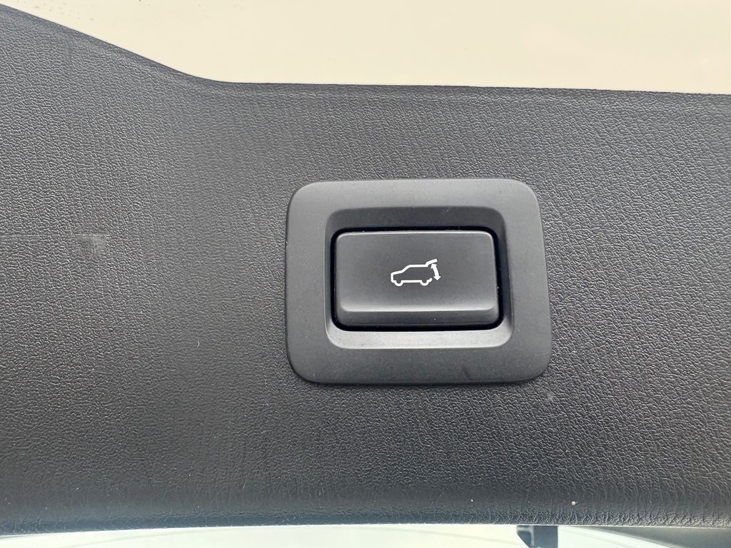 2023 Mazda CX-5 SPORT DESIGN AWD JAMAIS ACCIDENTÉ GARANTIE in Boucherville, Quebec - 9 - w1024h768px