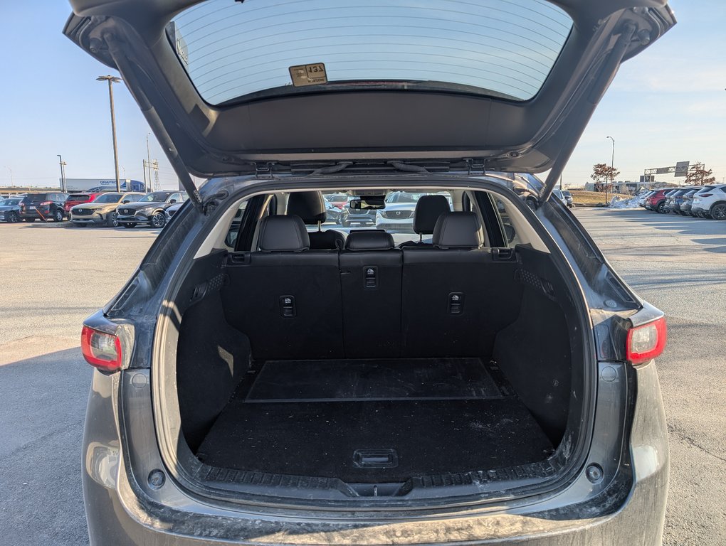 Mazda CX-5 GS CONFORT AWD TOIT JAMAIS ACCIDENTÉ 2023 à Boucherville, Québec - 13 - w1024h768px
