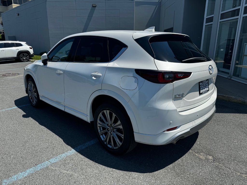 Mazda CX-5 SIGNATURE+GARANTIE+BOSE+NAV 2024 à Boucherville, Québec - 2 - w1024h768px