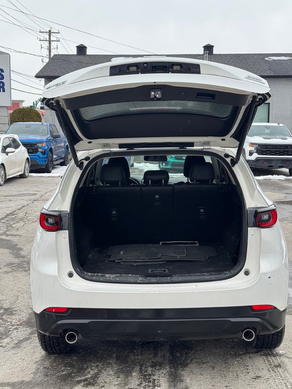 2024 Mazda CX-5 GS AWD Cuir Bas Kilométrage in Terrebonne, Quebec - 21 - w1024h768px