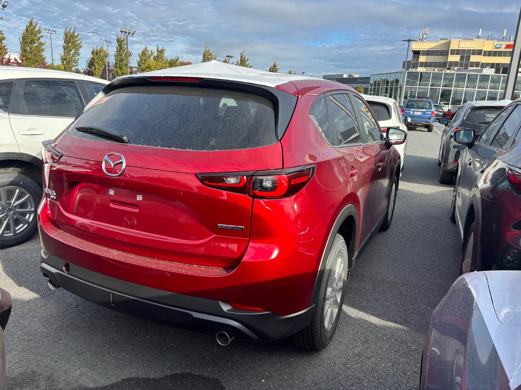 2025 Mazda CX-5 GX in Boucherville, Quebec - 5 - w1024h768px