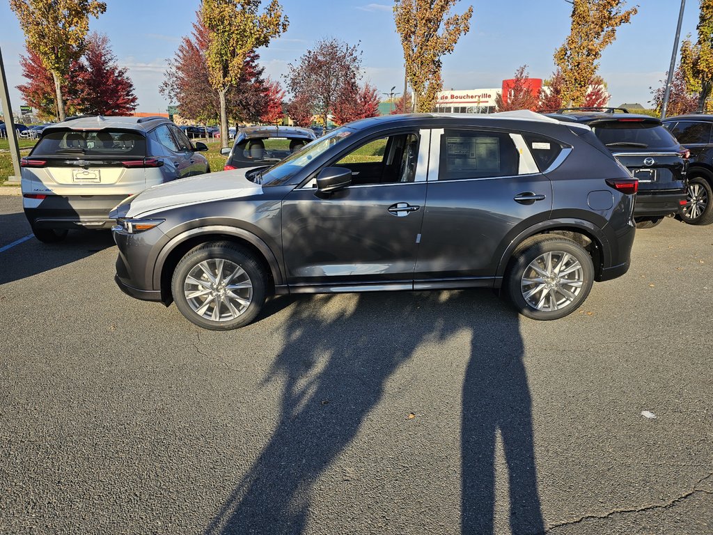 2025 Mazda CX-5 GT in Boucherville, Quebec - 2 - w1024h768px