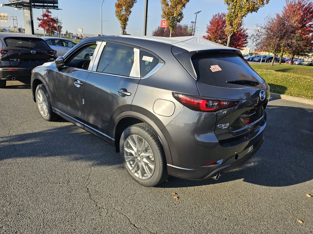 2025 Mazda CX-5 GT in Boucherville, Quebec - 3 - w1024h768px