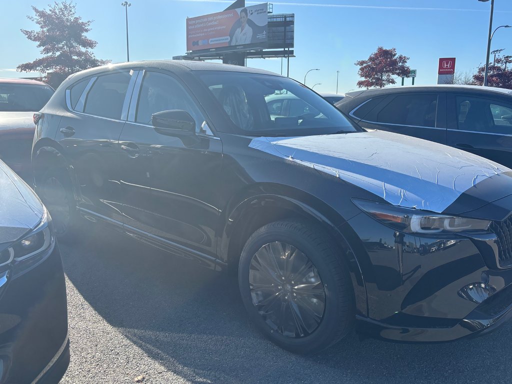 Mazda CX-5 Sport Design 2025 à Boucherville, Québec - 3 - w1024h768px