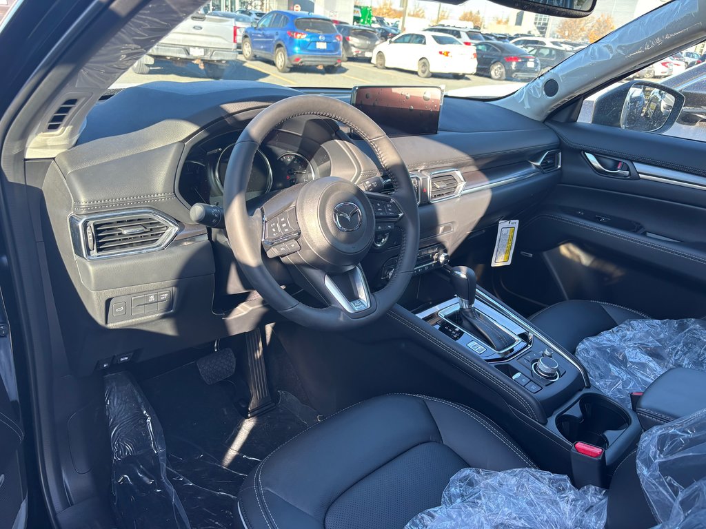 2025 Mazda CX-5 GT in Boucherville, Quebec - 4 - w1024h768px