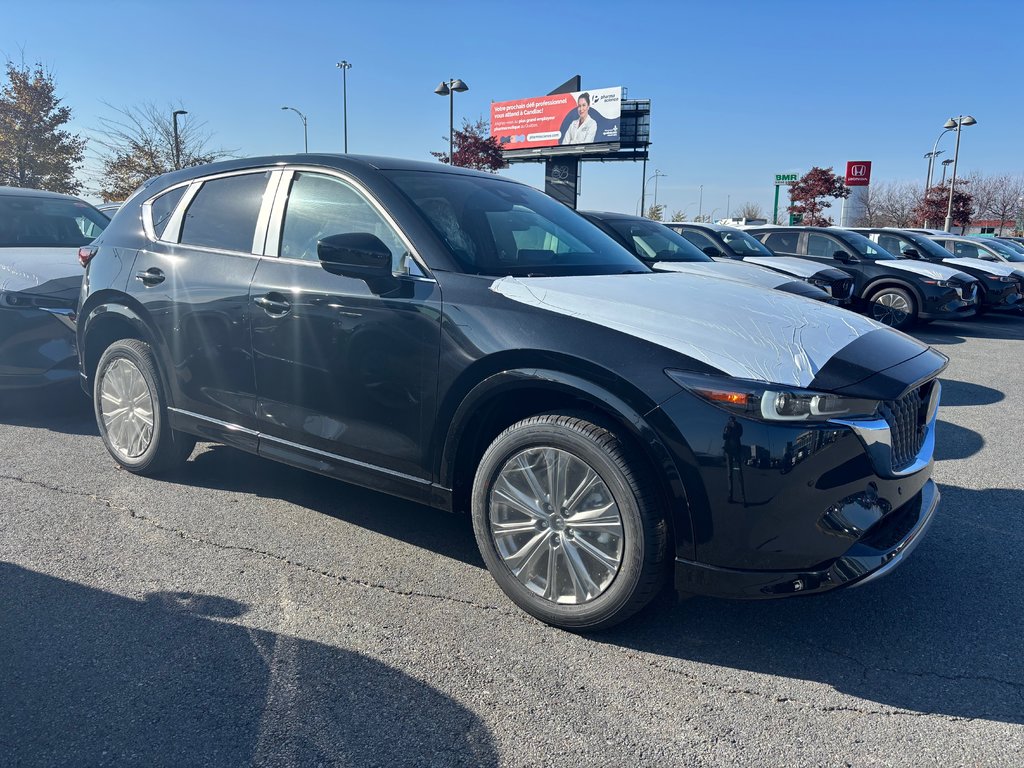 2025 Mazda CX-5 Signature in Boucherville, Quebec - 2 - w1024h768px