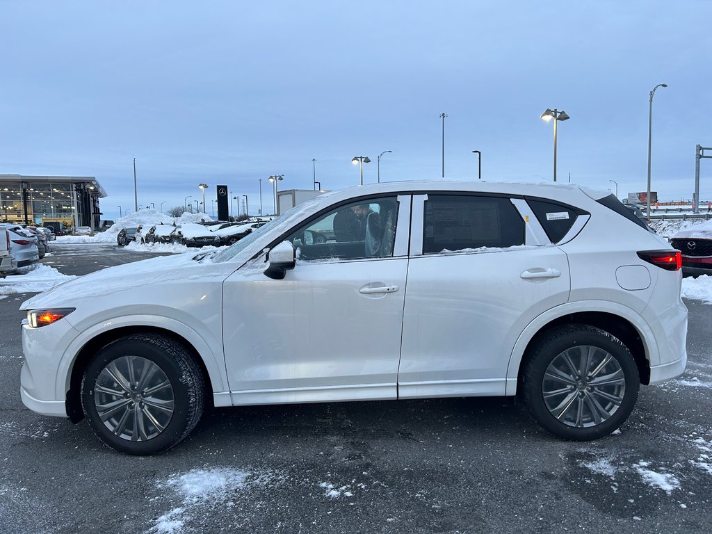 2025 Mazda CX-5 Signature in Boucherville, Quebec - 2 - w1024h768px