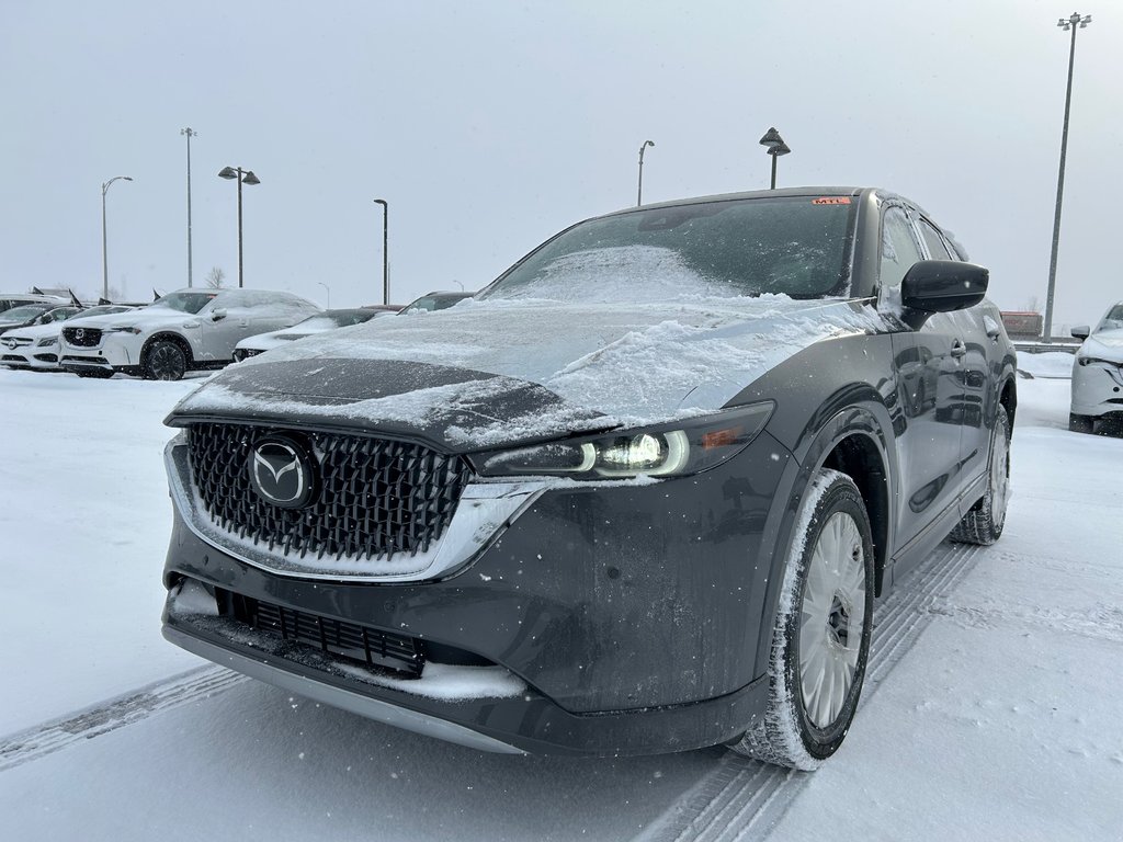 2025 Mazda CX-5 Signature in Boucherville, Quebec - 1 - w1024h768px