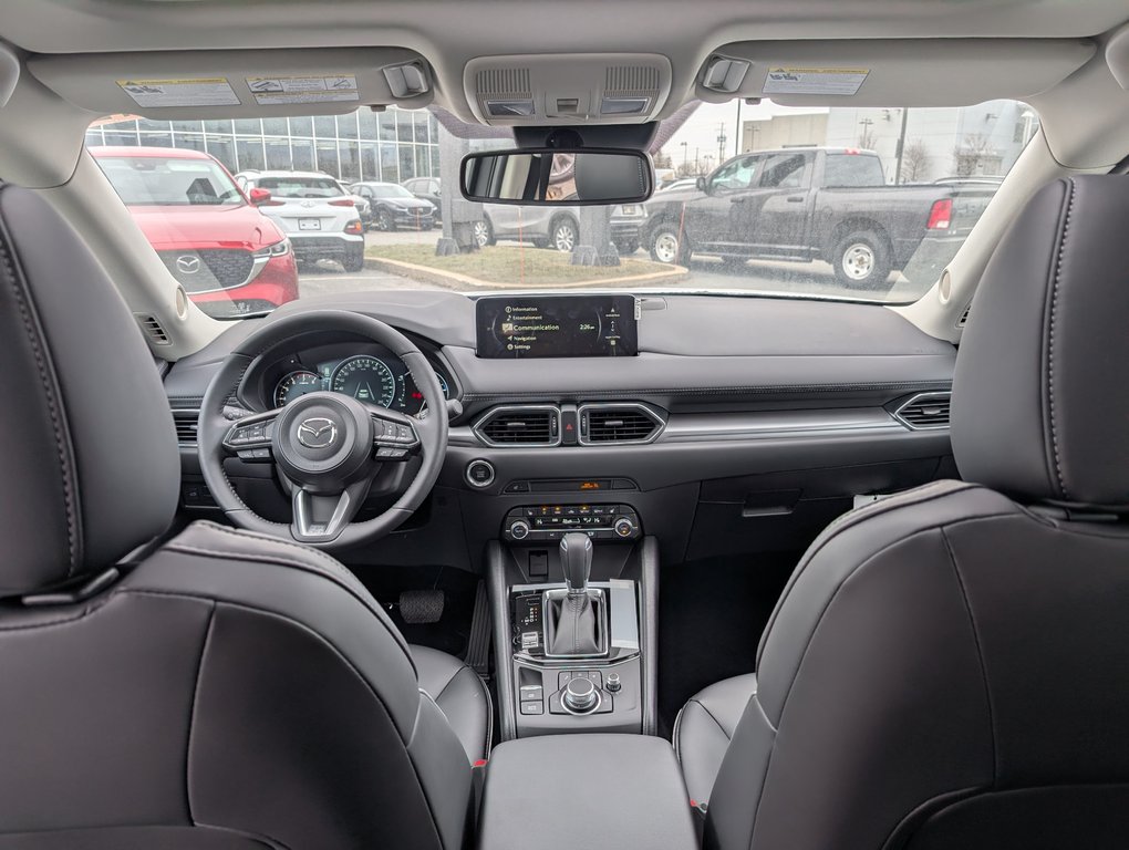 Mazda CX-5 GS 2025 à Boucherville, Québec - 3 - w1024h768px