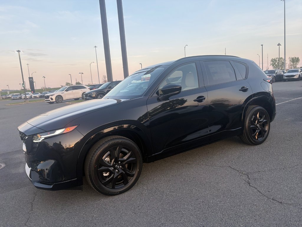 2026 Mazda CX-5 GT in Boucherville, Quebec - 1 - w1024h768px