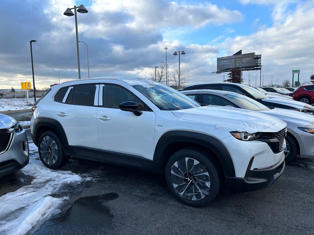 2025 Mazda CX-50 Hybrid GT in Boucherville, Quebec - 2 - w1024h768px