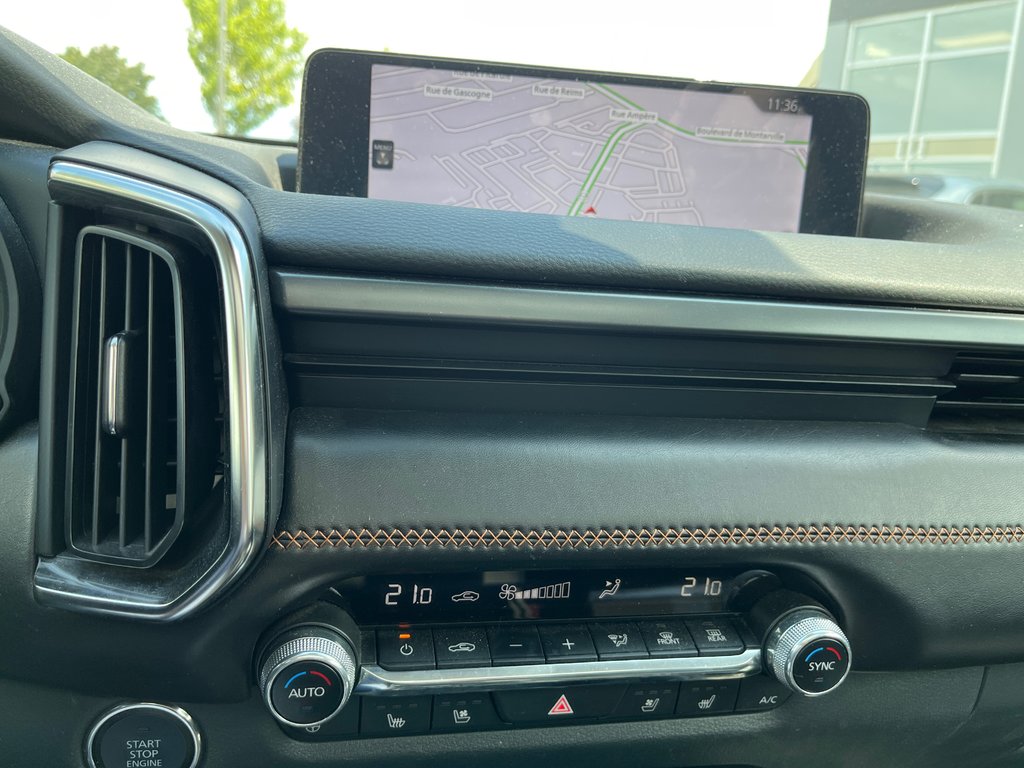 2023 Mazda CX-50 GT-TURBO, CUIR, TOIT, NAV in Boucherville, Quebec - 13 - w1024h768px