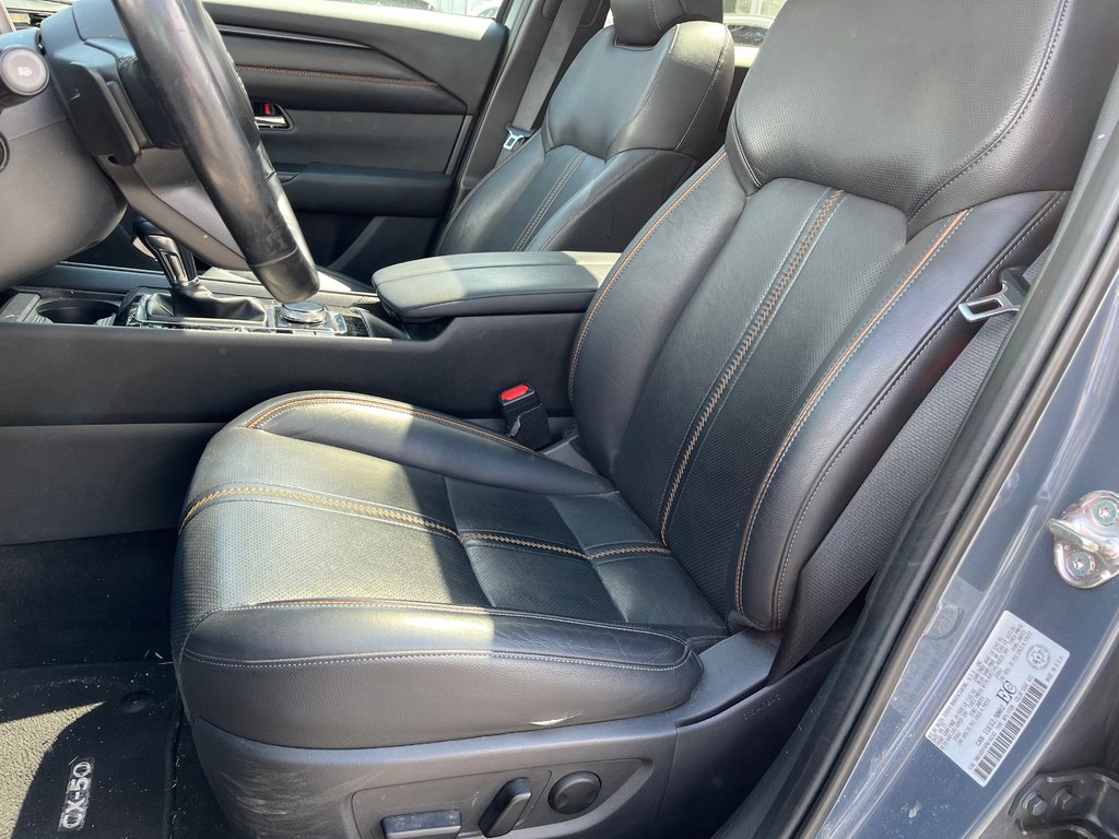 2023 Mazda CX-50 GT-TURBO, CUIR, TOIT, NAV in Boucherville, Quebec - 9 - w1024h768px