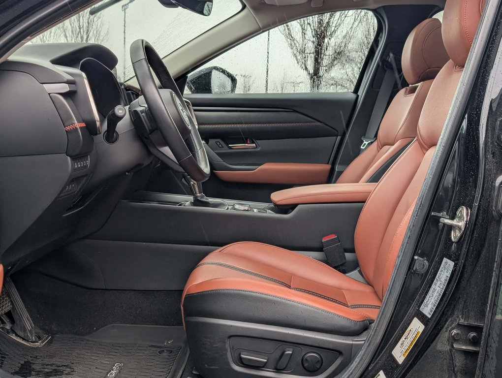 2023 Mazda CX-50 GT TURBO GARANTIE CUIR TOIT PANO 1 PROPRIO in Boucherville, Quebec - 14 - w1024h768px