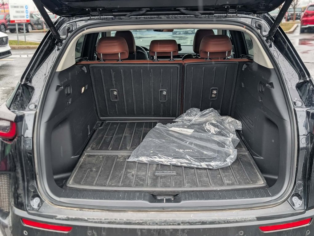 2023 Mazda CX-50 GT TURBO GARANTIE CUIR TOIT PANO 1 PROPRIO in Boucherville, Quebec - 18 - w1024h768px