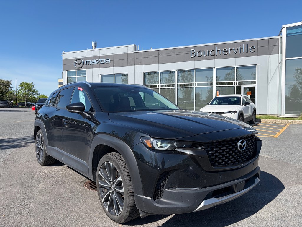 Mazda CX-50 GT TURBO JAMAIS ACCIDENTÉ BAS KM 1 PROPRIO 2023 à Boucherville, Québec - 1 - w1024h768px