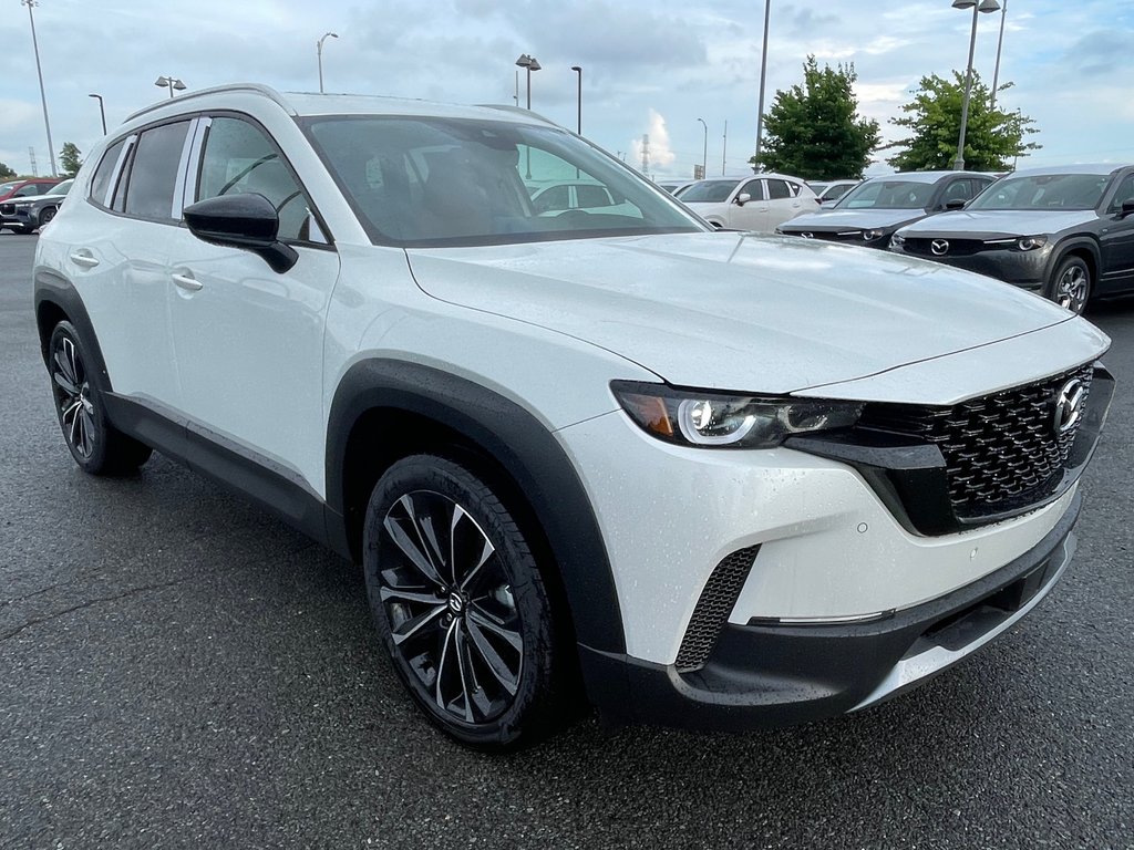 2024 Mazda CX-50 GT Turbo in Boucherville, Quebec - 3 - w1024h768px