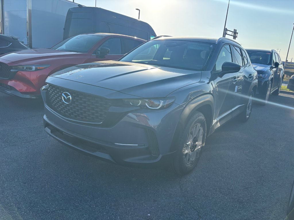 2025 Mazda CX-50 GS-L in Boucherville, Quebec - 1 - w1024h768px