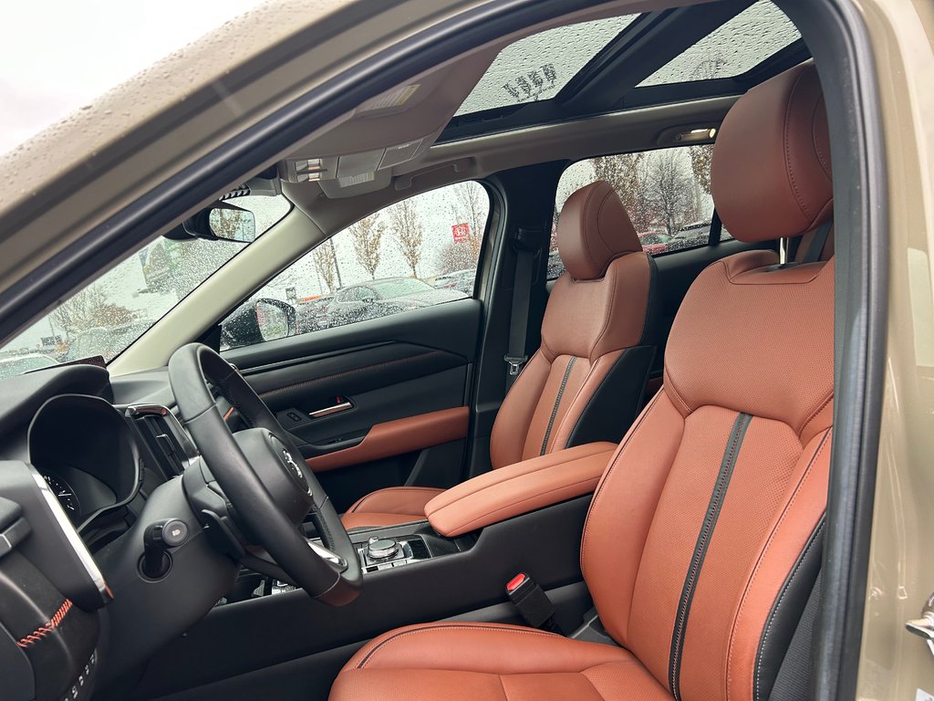 Mazda CX-50 GT TURBO, AWD, CUIR, TOIT 2025 à Boucherville, Québec - 8 - w1024h768px
