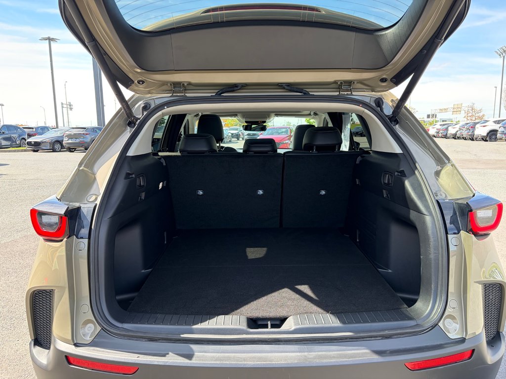 2025 Mazda CX-50 GS-L TOIT PANO,AWD, 1 PROPRIO GARANTIE in Boucherville, Quebec - 16 - w1024h768px
