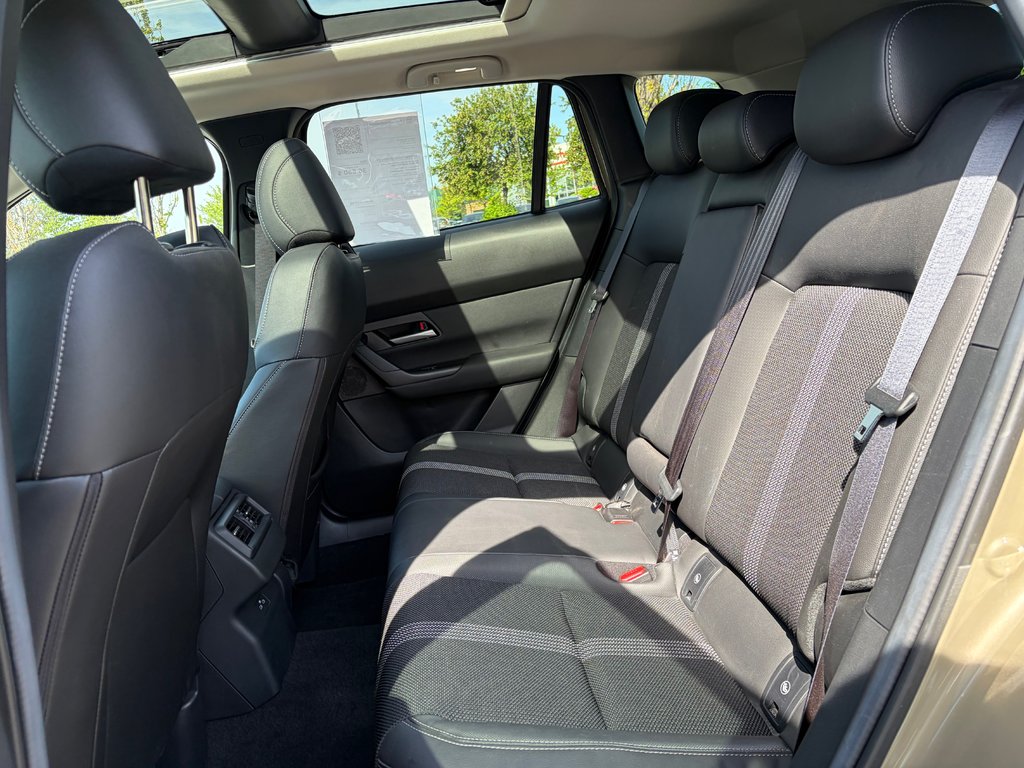 2025 Mazda CX-50 GS-L TOIT PANO,AWD, 1 PROPRIO GARANTIE in Boucherville, Quebec - 17 - w1024h768px