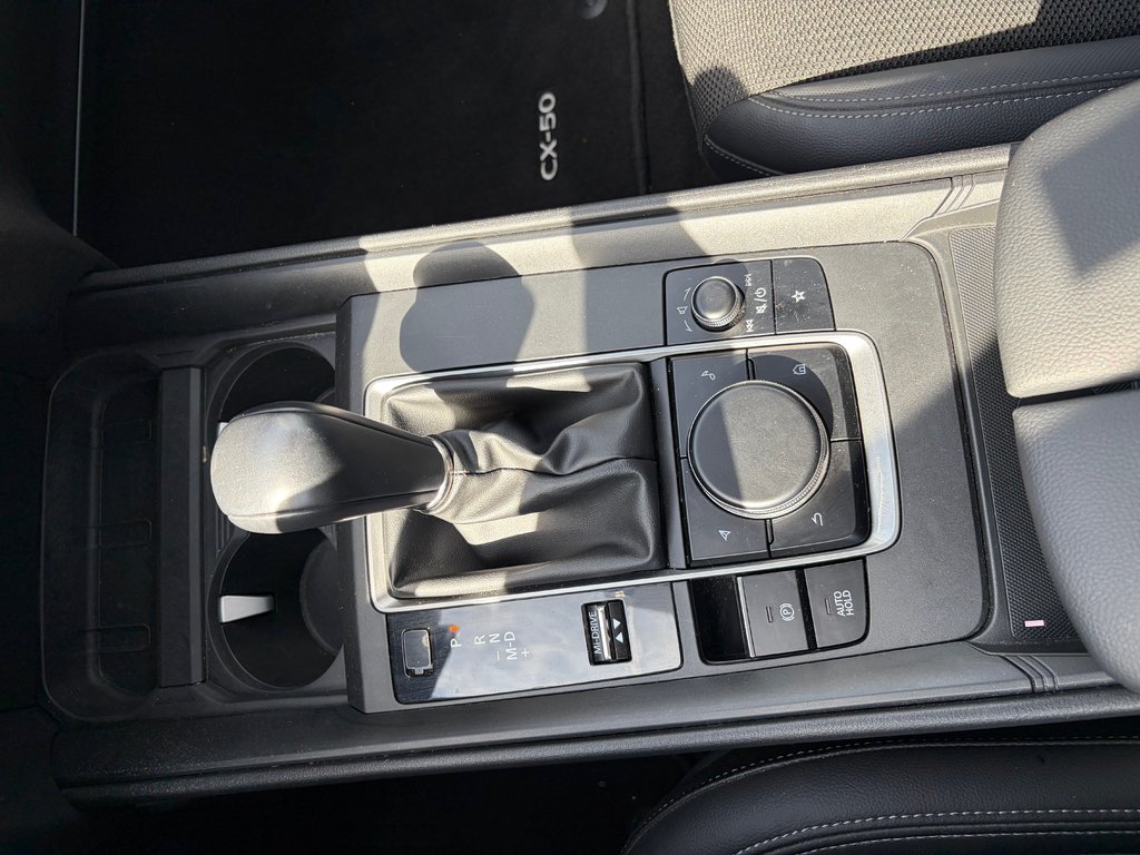2025 Mazda CX-50 GS-L TOIT PANO,AWD, 1 PROPRIO GARANTIE in Boucherville, Quebec - 25 - w1024h768px