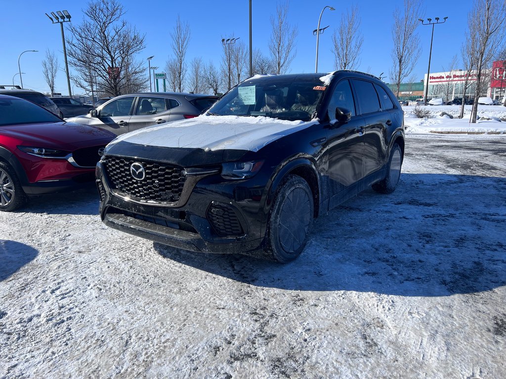 Mazda CX-70 Hybrid GT-P 2025 à Boucherville, Québec - 1 - w1024h768px