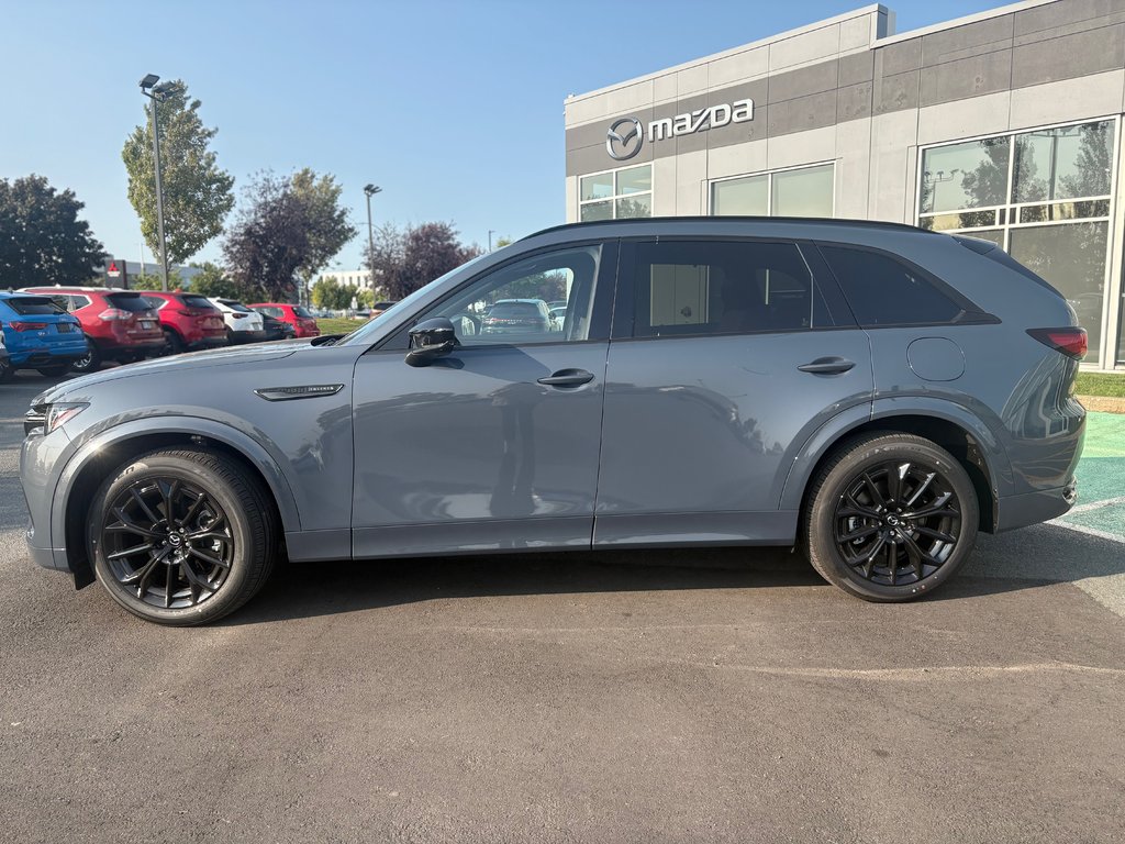 2025 Mazda CX-70 MHEV GT-P in Boucherville, Quebec - 2 - w1024h768px